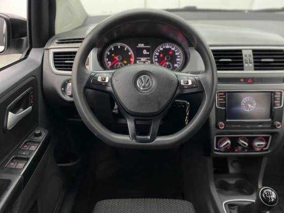 VOLKSWAGEN FOX 1.6 MSI TOTAL FLEX CONNECT 4P MANUAL